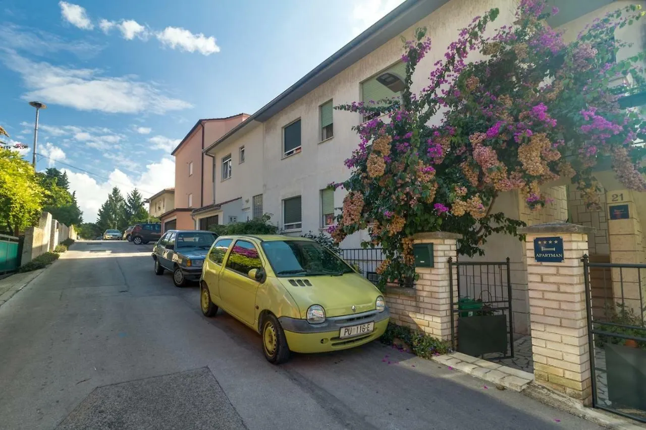 *** Gæstehus Apartments Tonka Near Beach And Sea Pula Kroatien